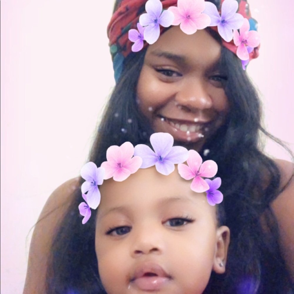 Meet your Posher, Alysha